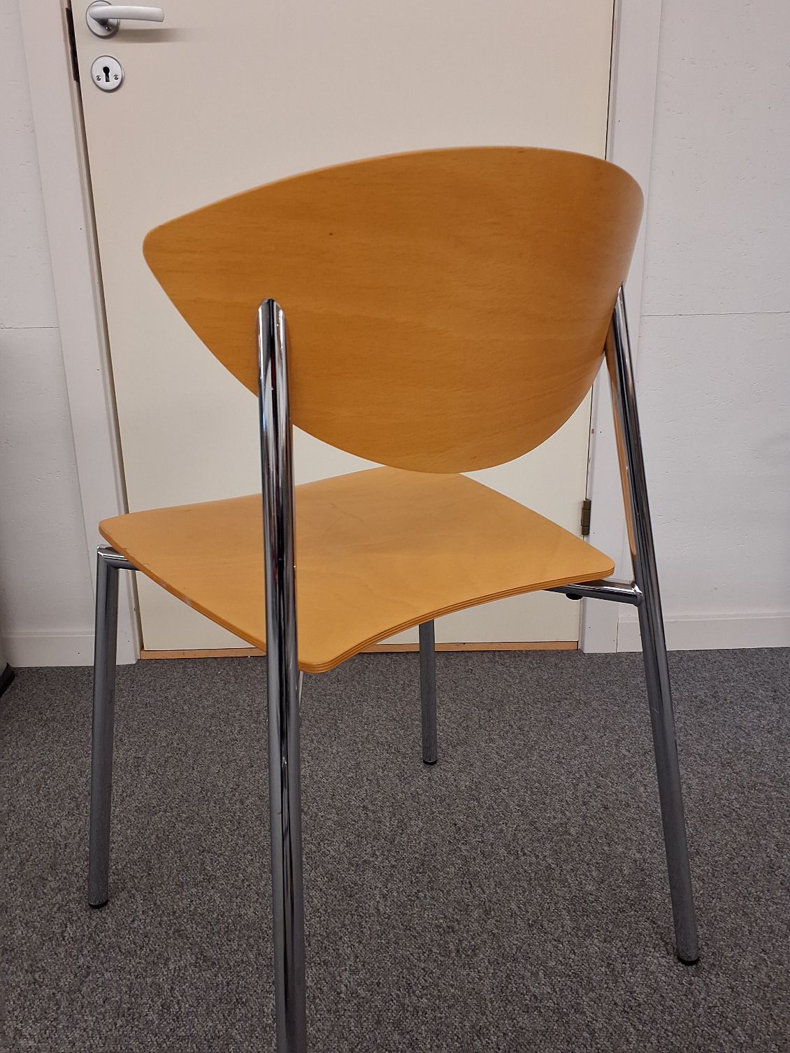 Konferencestol Radius Must - 6024